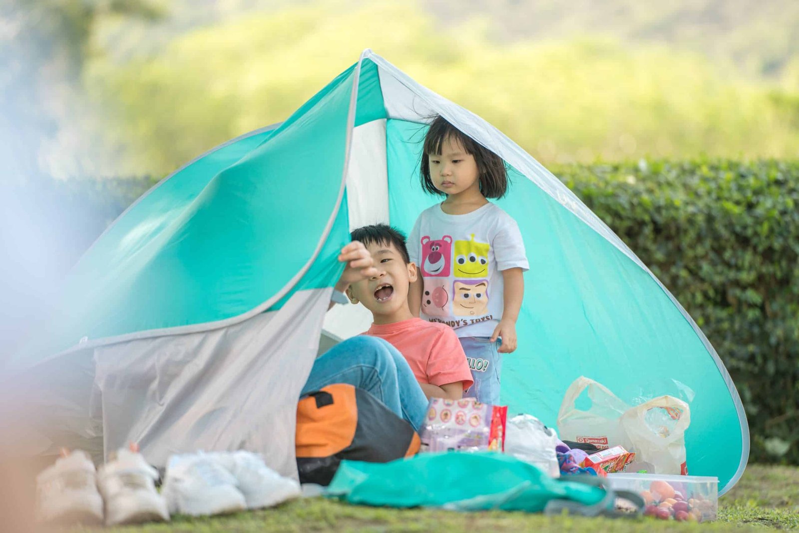 Backyard Camping with Kids: A Fun Family Activity Backyard Camping with Kids: A Fun Family Activity